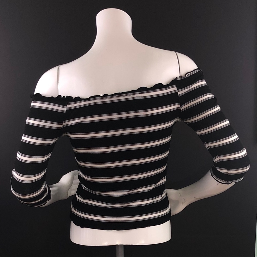 HIPPIE ROSE | Striped Off the Shoulder Top - Picture 3 of 3